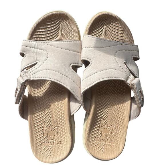 KuaiLu NEW Women Orthotic Slides Lightweight Slip On Sandals Beige Tan Size 8.5 - Picture 3 of 9
